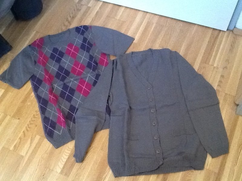 Twinset in grau-pink-violett,