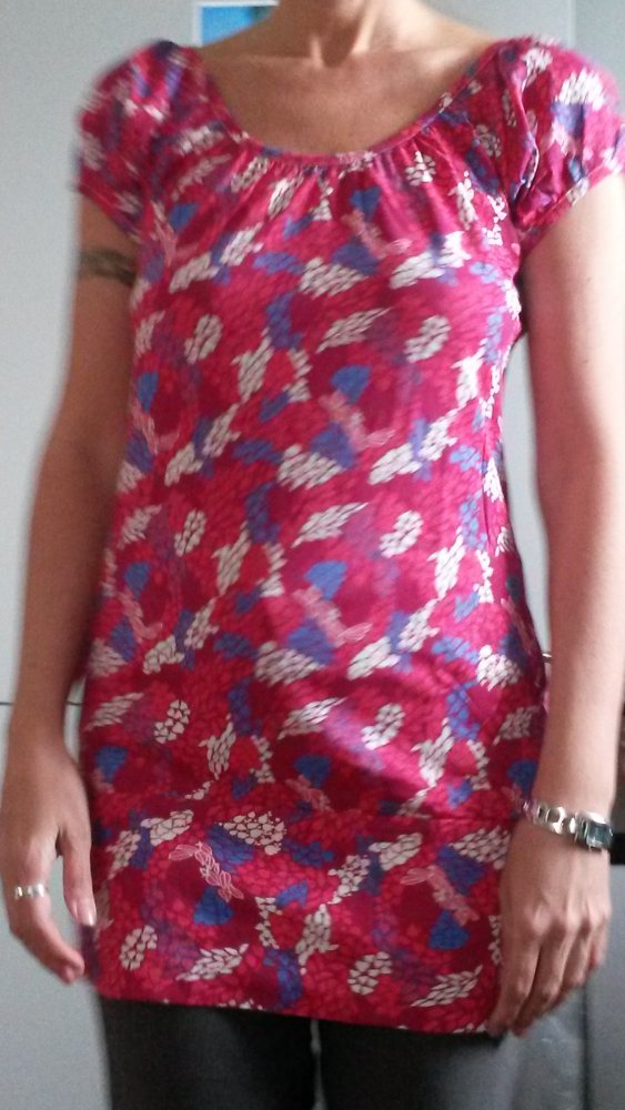 Longshirt oder auch als Minikleid zu tragen,