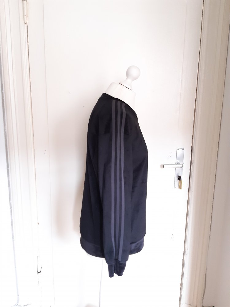 NEU! schwarzer Cordpullover von Adidas