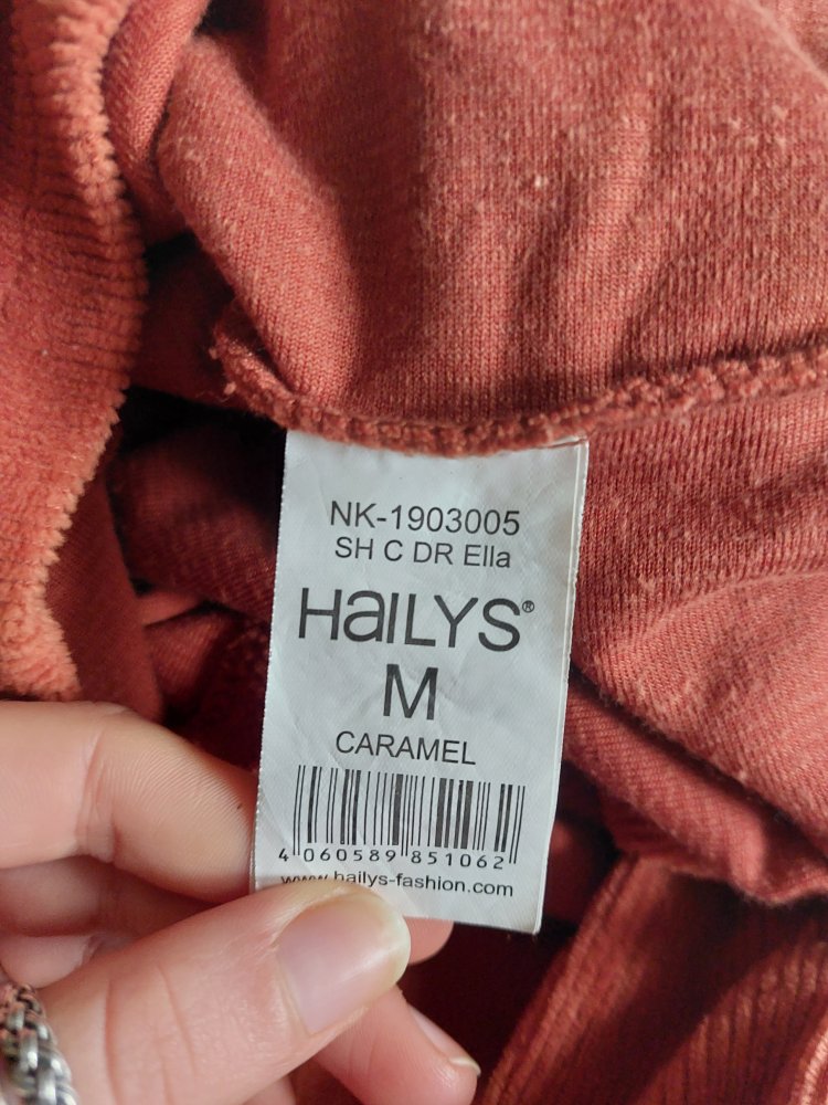 Cordkleid von Hailys mit Knopfleiste