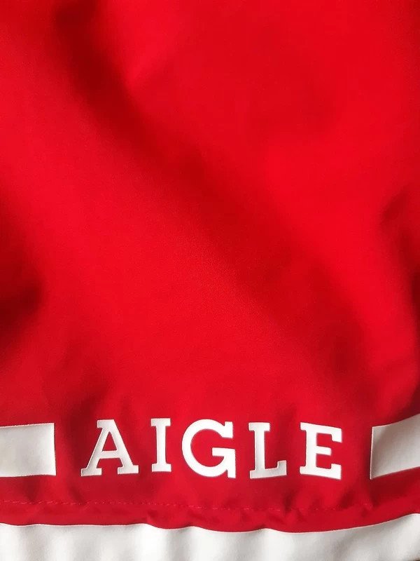 NEU! Rote Regenjacke von Aigle, Modell YRMUK