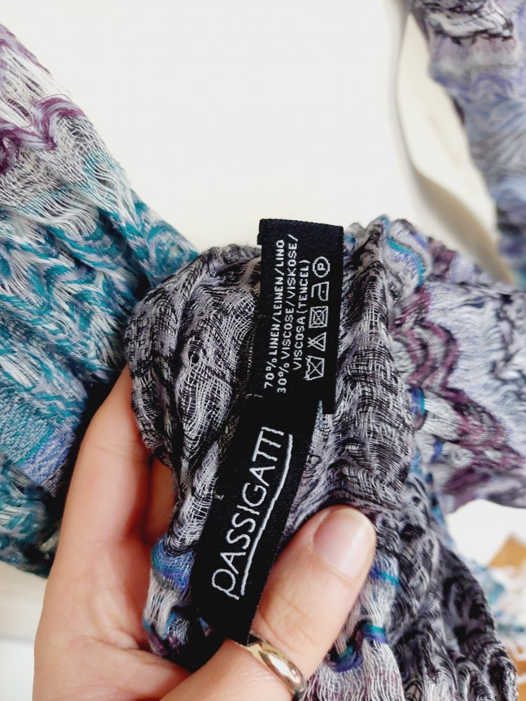 Gemusterter Schal von Passigatti