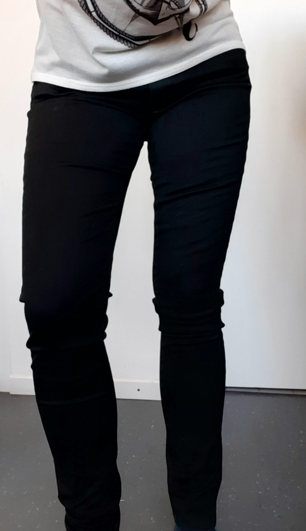 schwarze Jeans Gr: 34/36