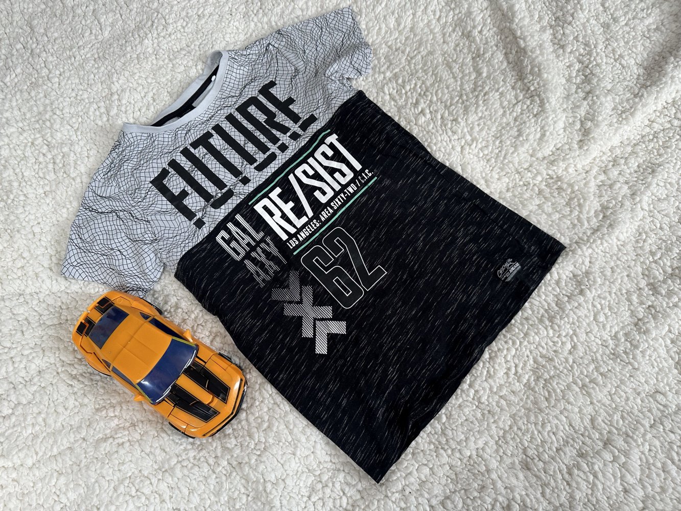 * T-Shirts * Primark und Chapter Young * Buben * Gr. 158/164 (Preis pro Shirt)