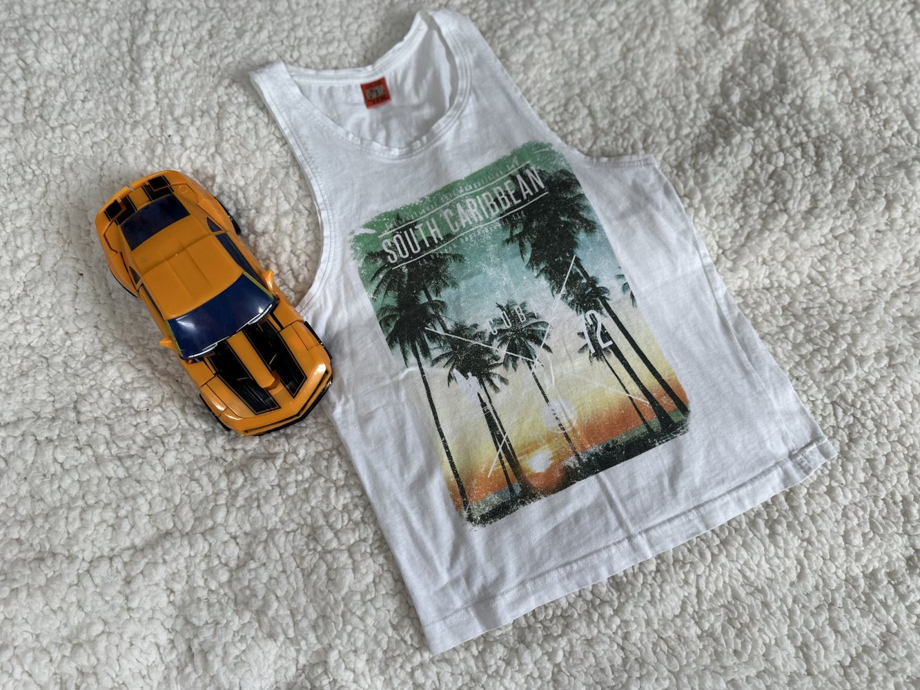 * Tankshirts * div. Marken * Buben * Gr. 134/140 (Preis pro Shirt)