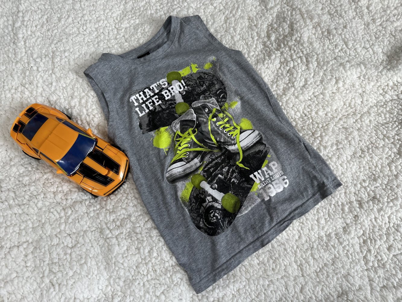 * Tankshirts * div. Marken * Buben * Gr. 134/140 (Preis pro Shirt)