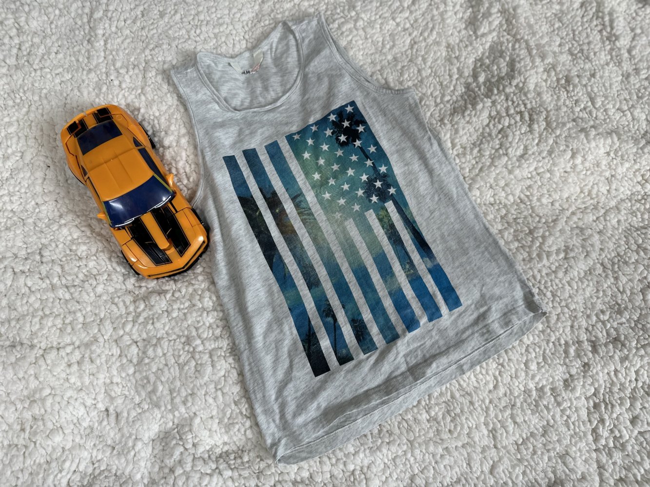 * Tankshirts * div. Marken * Buben * Gr. 134/140 (Preis pro Shirt)