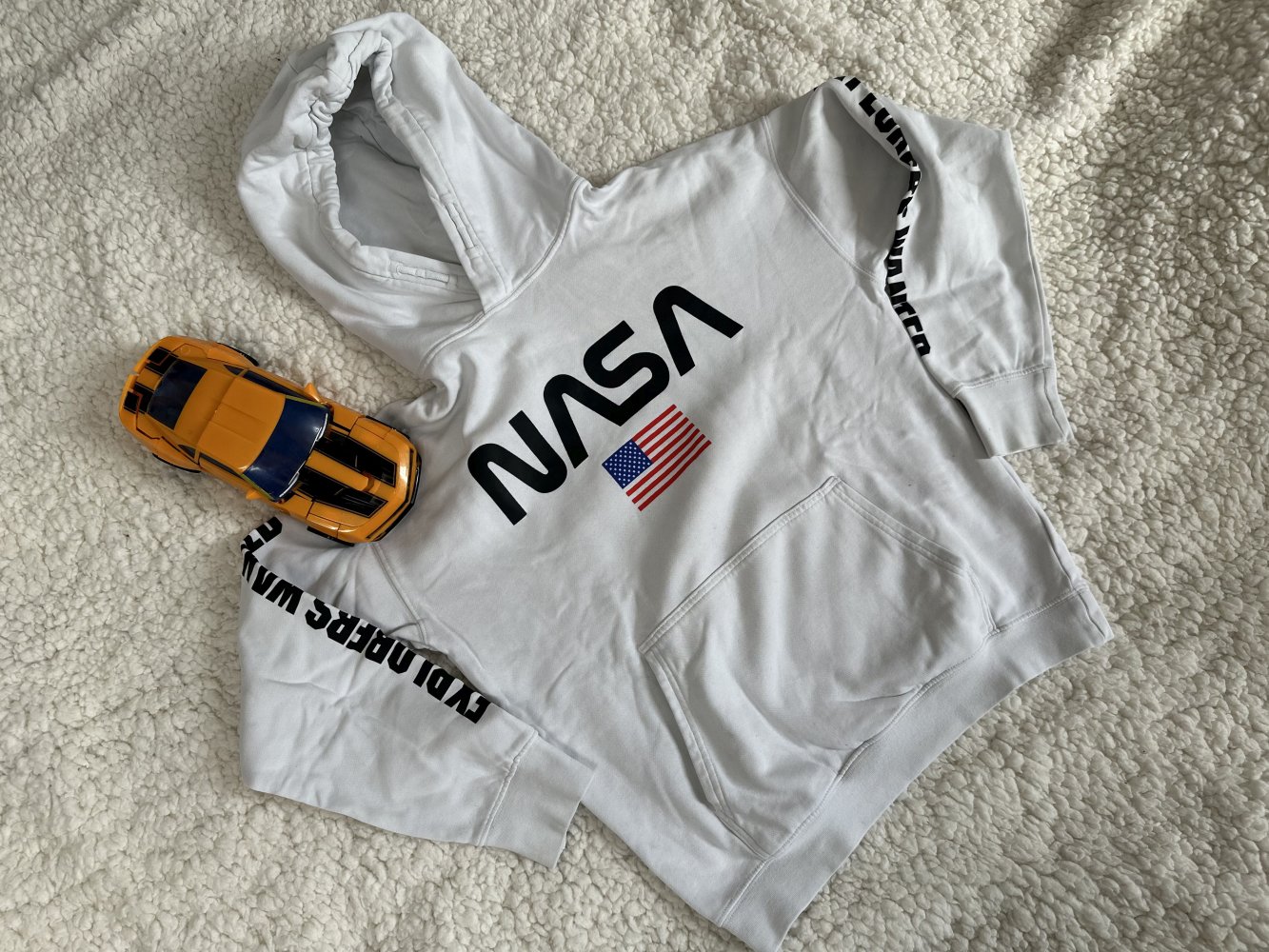 Kapuzenpullover * div. Marken * Gr. 146/152 (Preis pro Pulli)