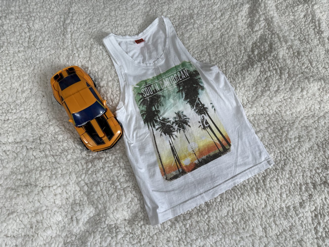 * Tankshirts * div. Marken * Buben * Gr. 134/140 (Preis pro Shirt)