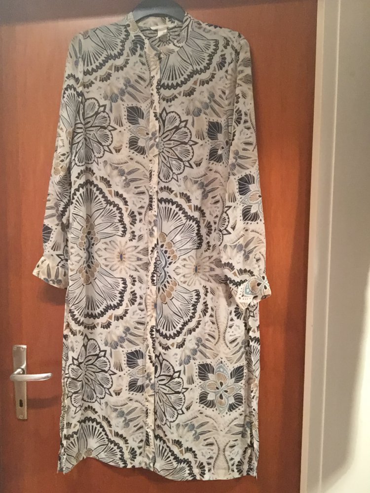 Lässiges Jäckchen/ langes Oberteil NEU