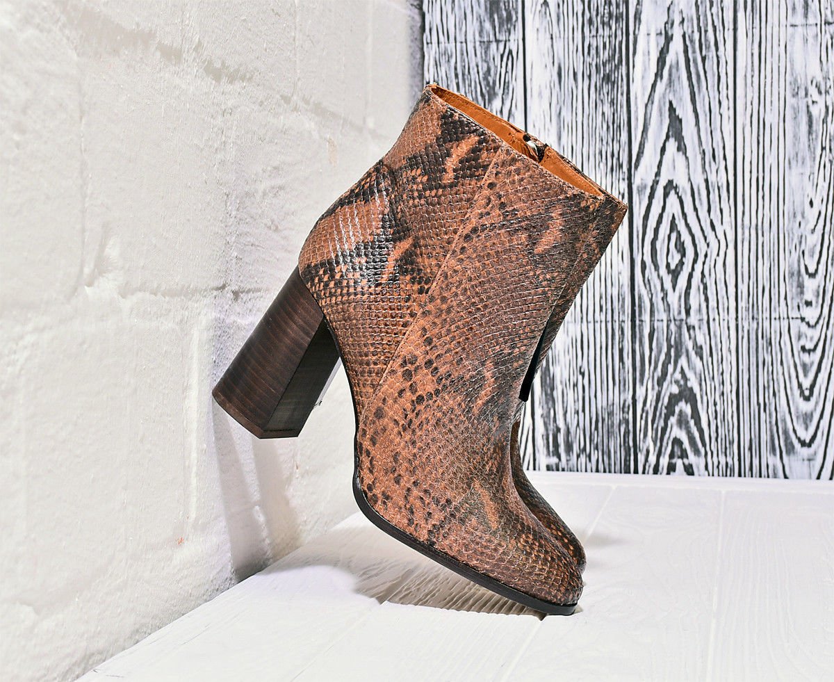 Massimo Dutti Damen Stiefel Stiefeletten Neu Gr 41 neu echt Leder