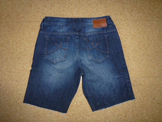 Jeans-Shorts Gr. 36 blau s. Oliver