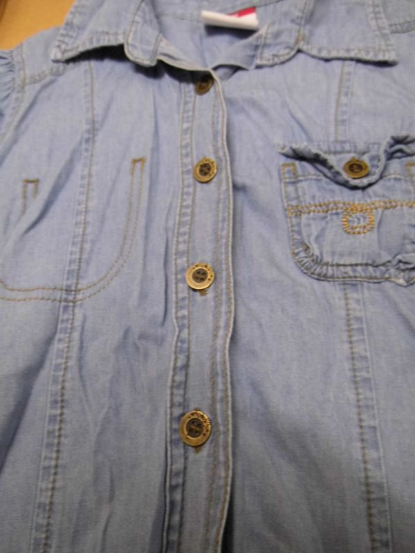 Mädchen-Jeansbluse (einmal getragen) Größe 134/140