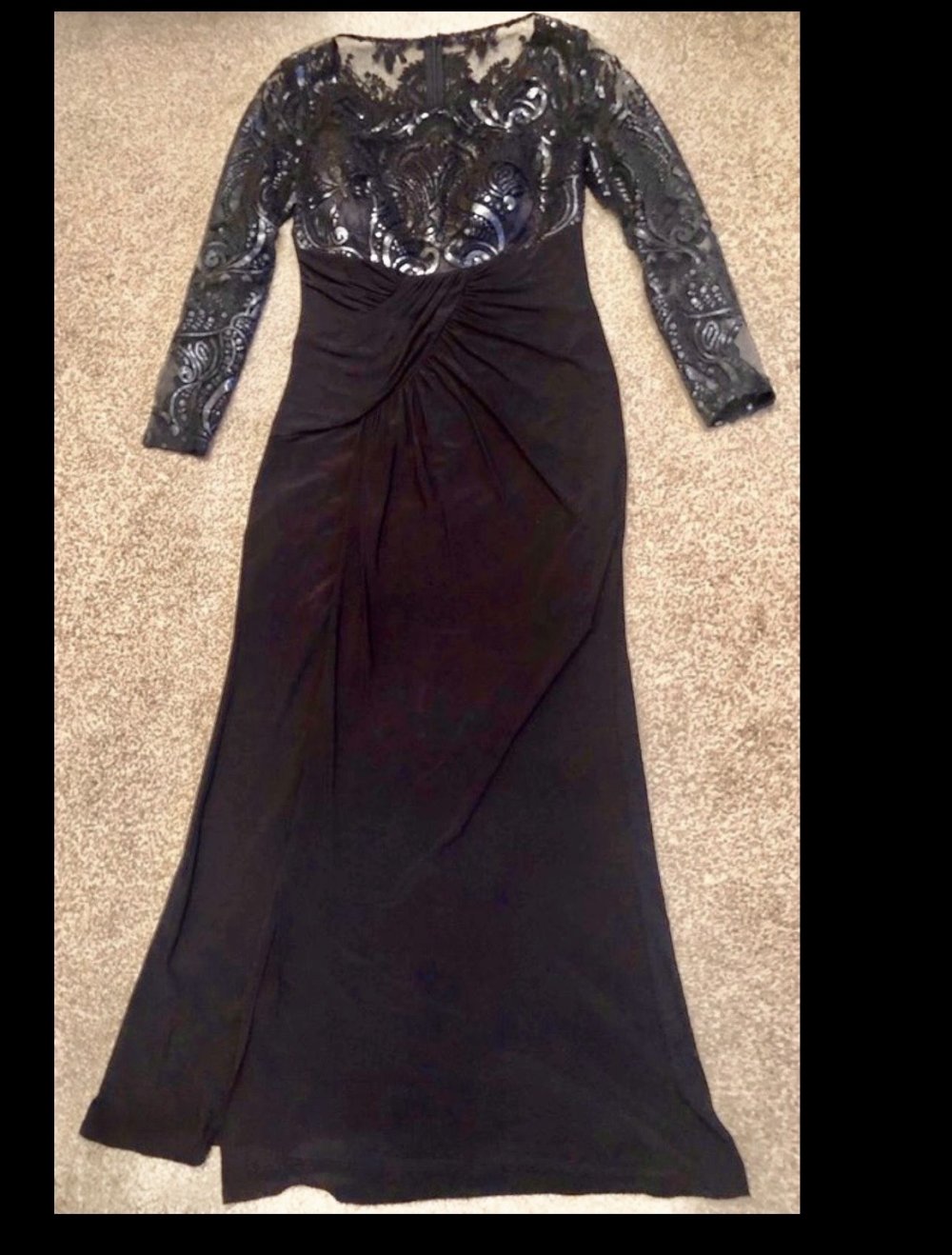 Abendkleid mit Spitze / Dunkelblau