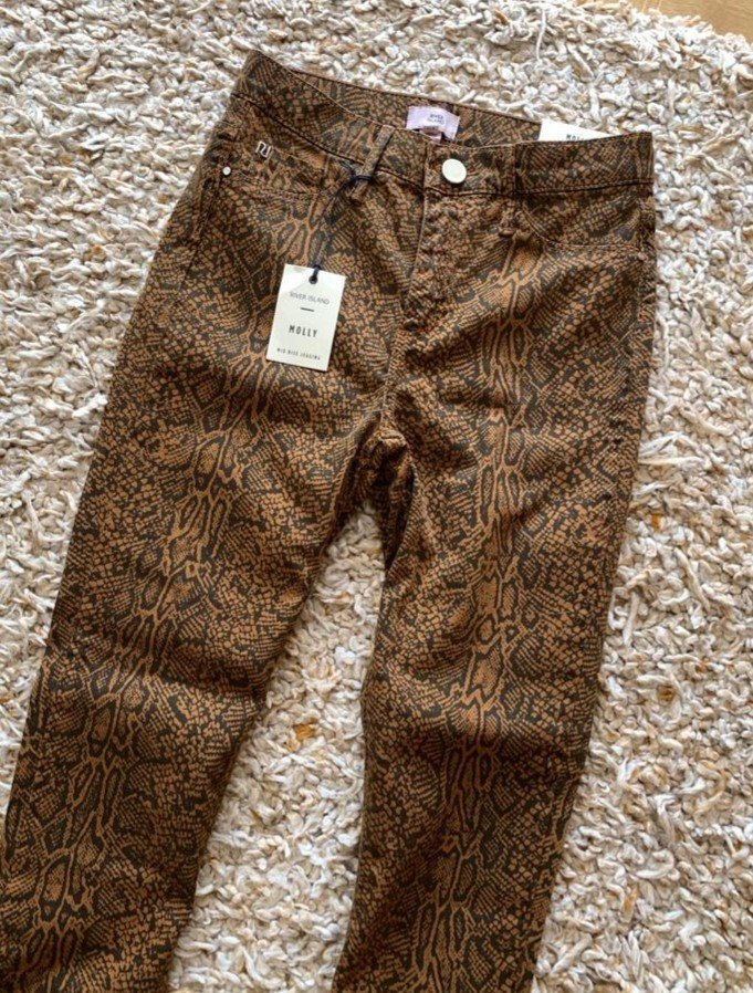 Nagelneue Jeanshose Jeggings Animalprint Gr.32 braun