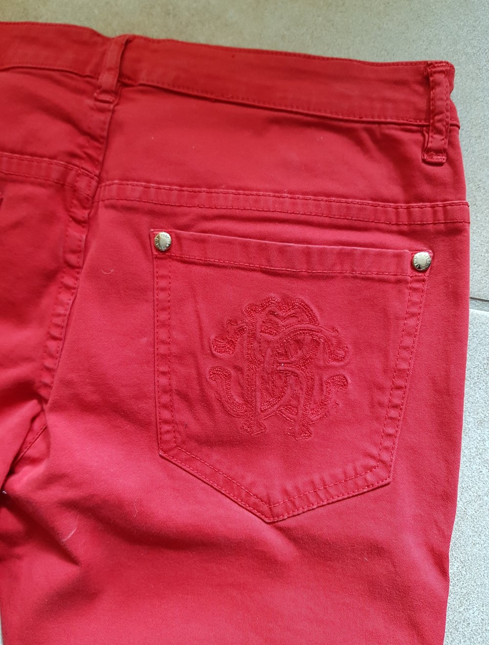 Roberto Cavalli Sommerjeans Hose rot Gr.34 neu