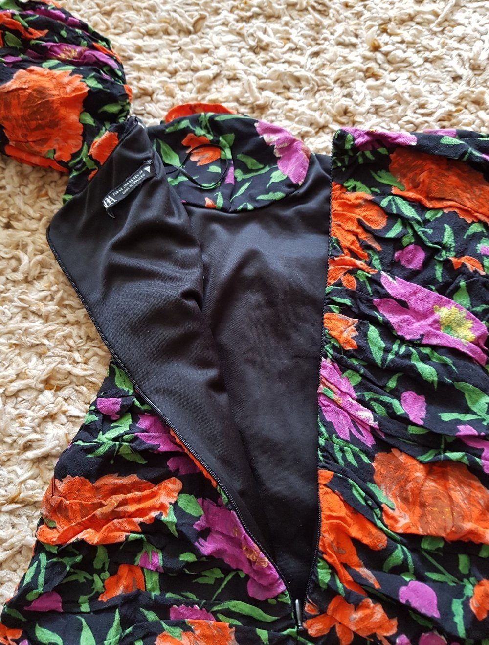 Zara gerafftes Sommerkleid Blumen  bunt Gr.XS