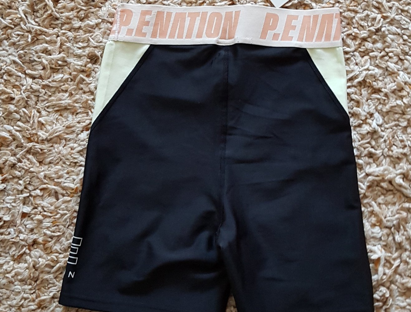 Neu! P.E Nation  kurze Sport Leggings Radlerhose bunt  Gr.S