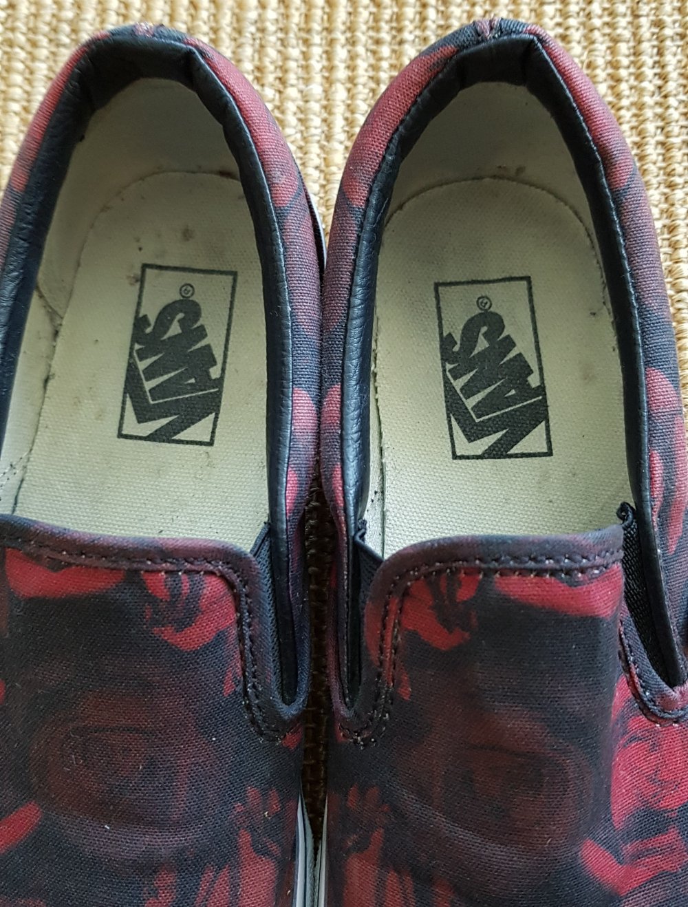 Vans Slip-on Sneaker rot Blumen gemustert Gr.39