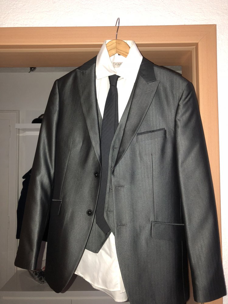 Anzug kompett