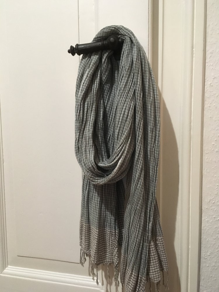 Tuch Halstuch kariert helltürkis mit Fransen