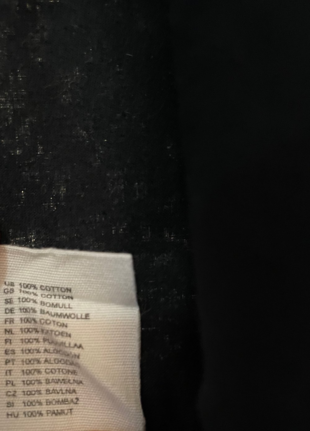 schwarzer Falten-Rock knielang