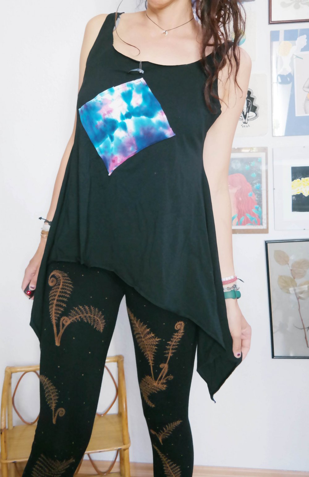 Handmade Top Tanktop schwarz bunt gebatikt Batik Geometrie zipfelig Zipfeltop oversized L XL 40 42