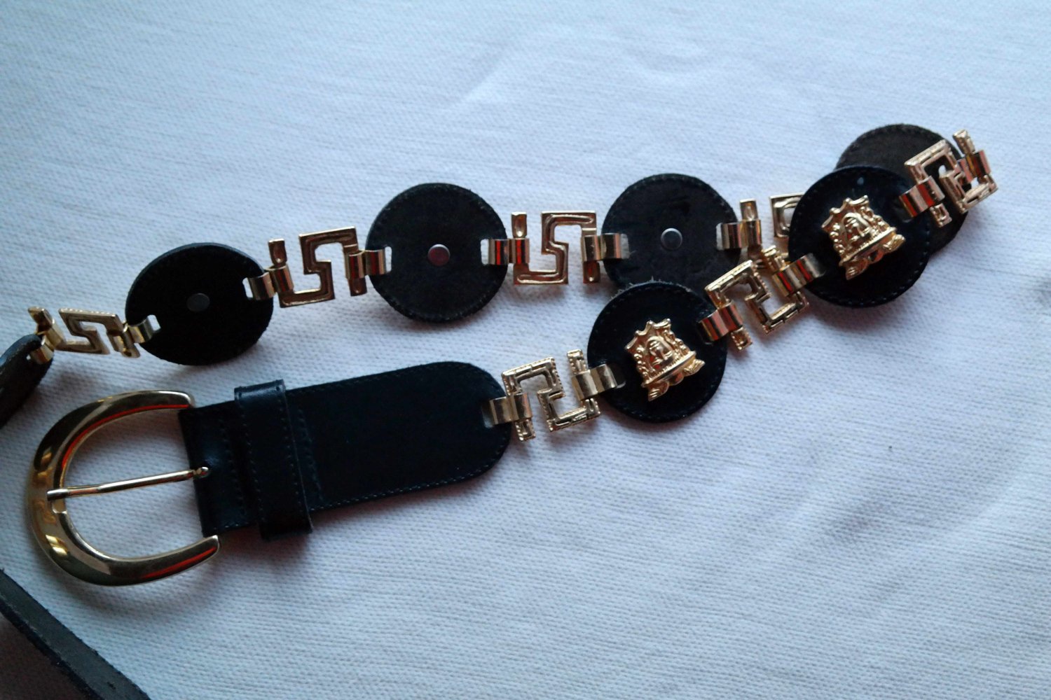 Vintage Gürtel mit Hermes Leder Echtleder schwarz Metall Gold S M Medusa