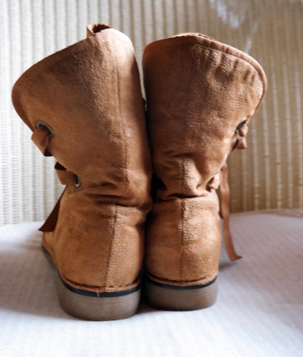 Stiefel Boots Emu Schleife braun hellbraun Teddy Wildleder Look Stiefeletten 39