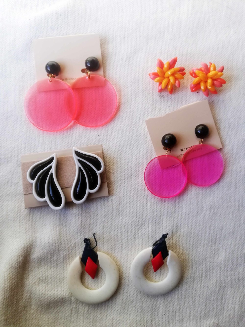 NEU Original Vintage Ohrringe Neon 80er pink Blüten Kreise Blätter