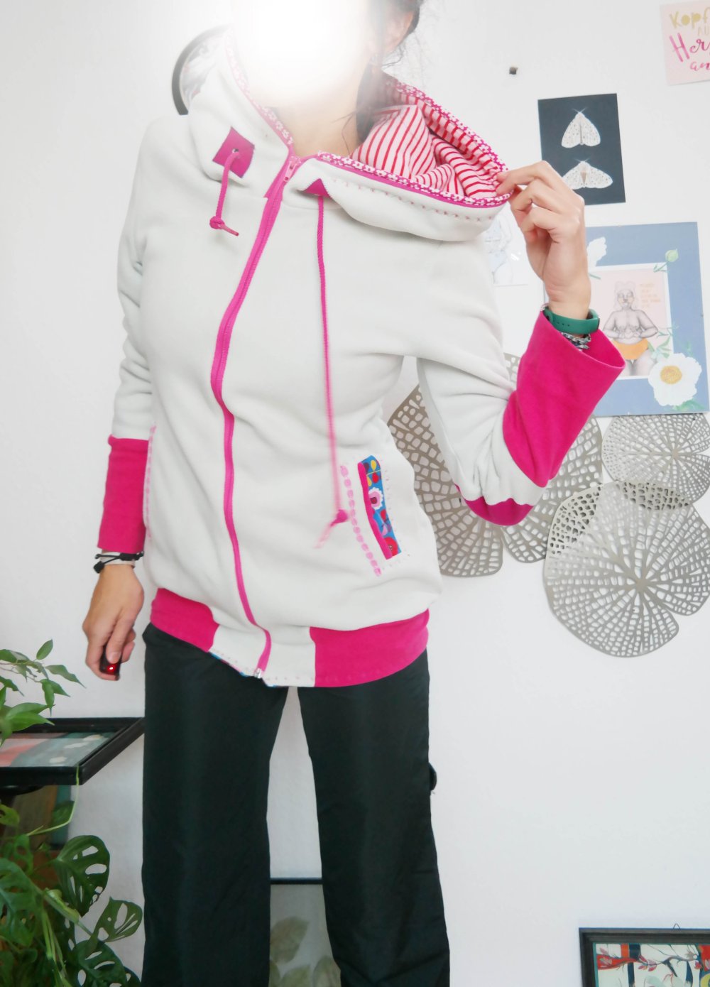 Handmade Fleecejacke warm bunt Winterjacke doppelseitig weiß Blumen 70er Unikat Einzelstück M 38