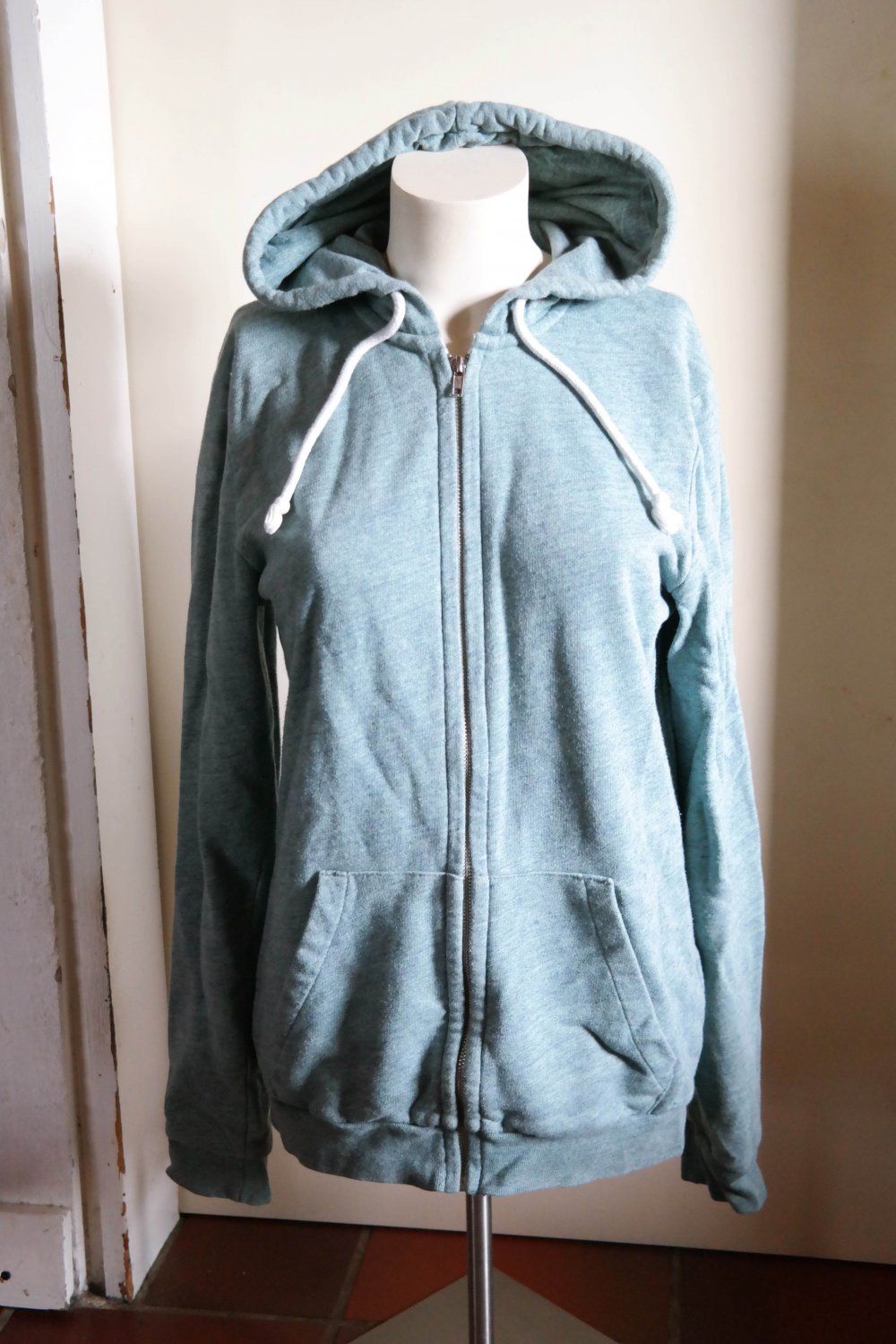 H&M Hoodie Kapuzenpullover Hoody hellblau hellgrau S 36 M 38 Sweatjacke Sweater