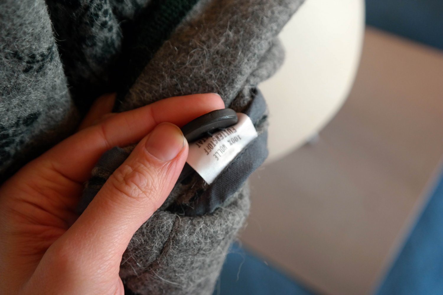 Berwin Wolff Trachtenjacke 100% Wolle Wolljacke Wolljanker Wald Motiv Blätter Bäume Hirsche 42 XL grau schwarz