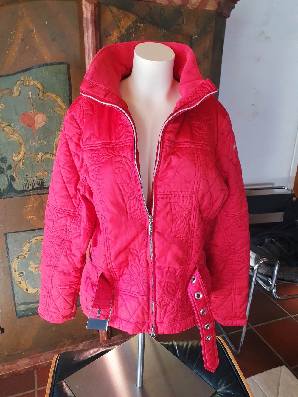 Sportalm Skijacke Winterjacke Steppjacke rot Blumen 38 M hoher Kragen 