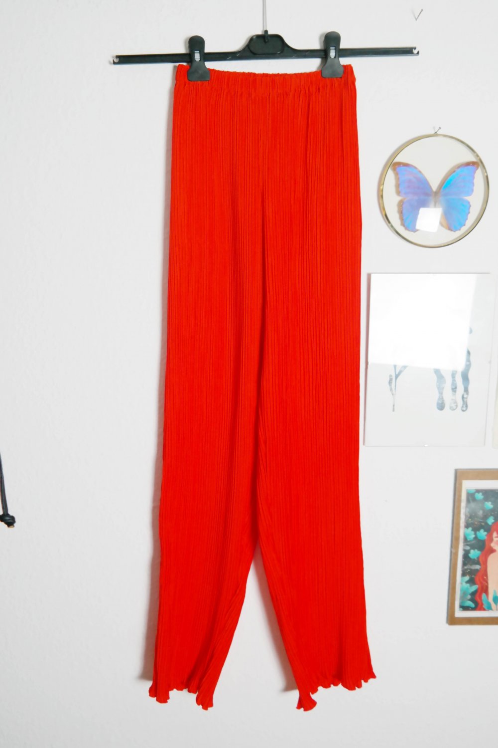 Wie neu Samsoe Samsoe Hose rot Plissee Plisseehose wide leg XXS XS S 32 34 36