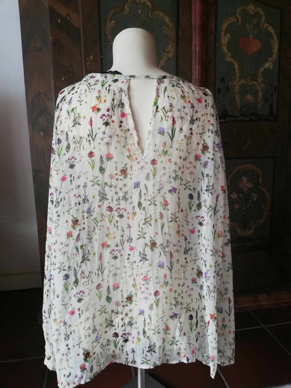 Zara Bluse Chiffon weiß Blumen geblümt Schleife M 38 Langarm
