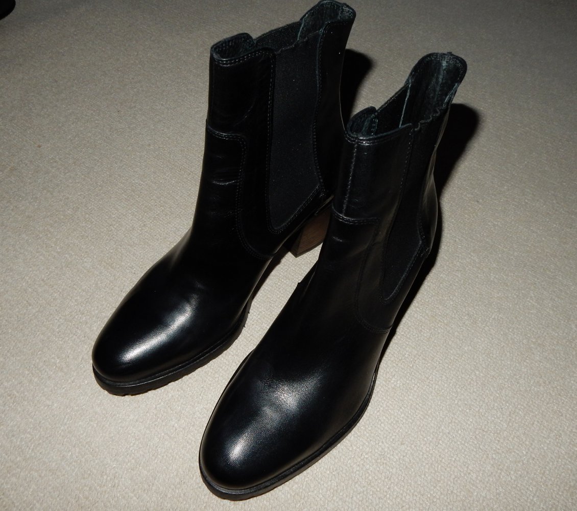 Lederstiefel schwarz