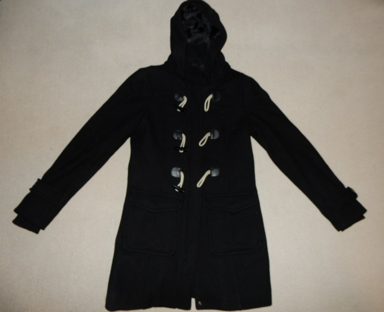 Mantel schwarz mit Kapuze