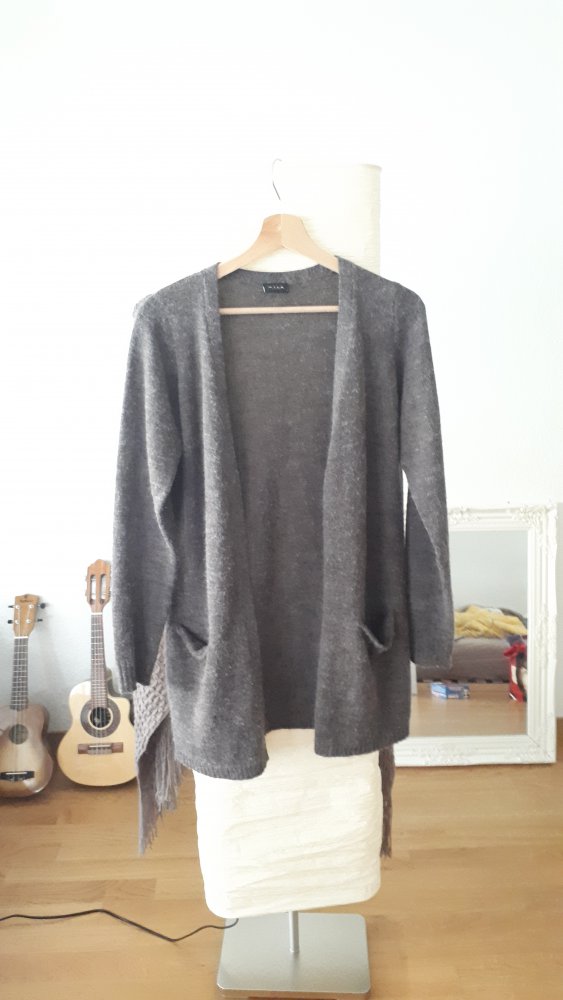 Stylische gemütliche Strickjacke, Gr. 36/38 VERO MODA