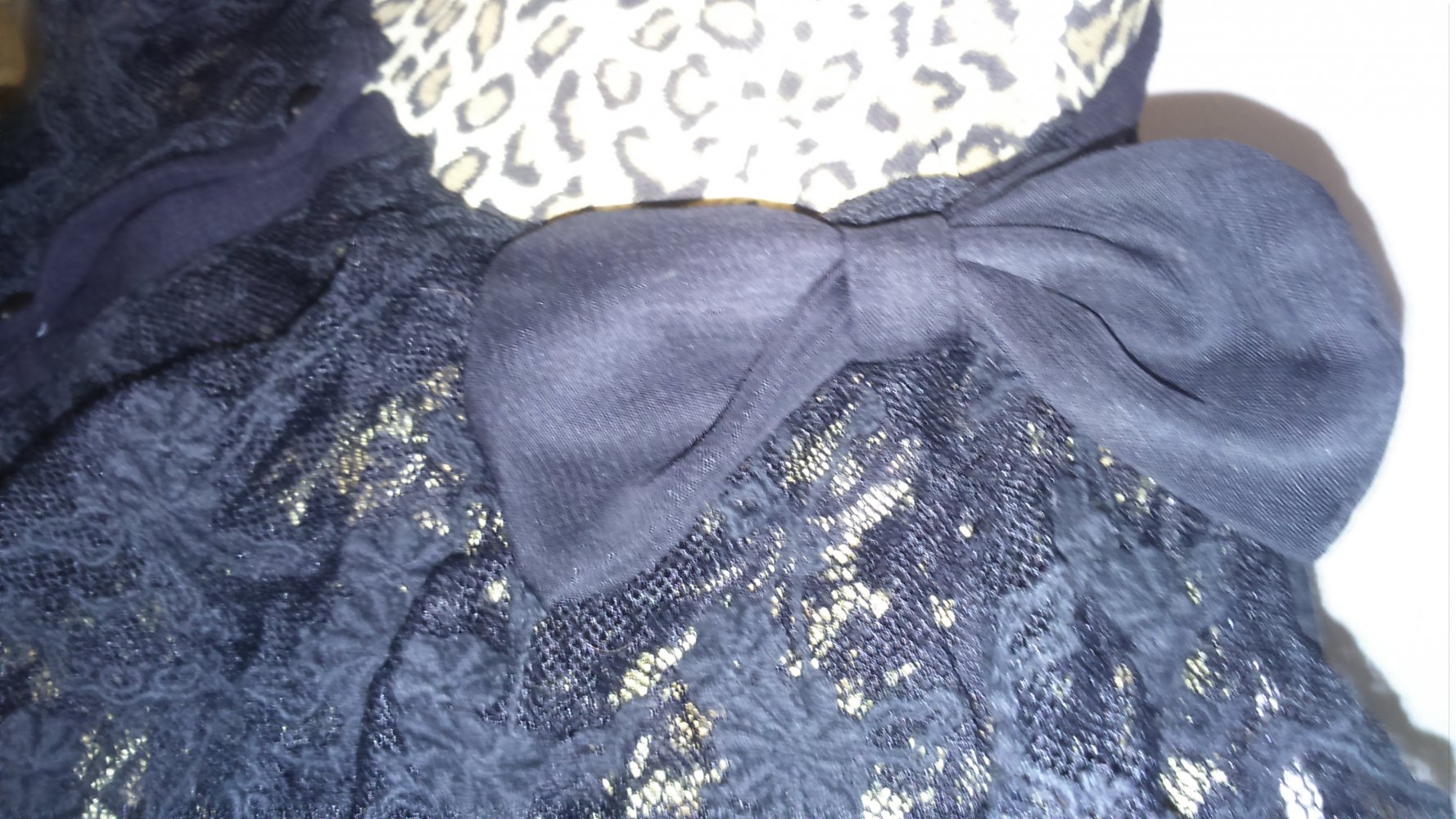 Strickjacke Spitze-ähnlich mit Rüschen 