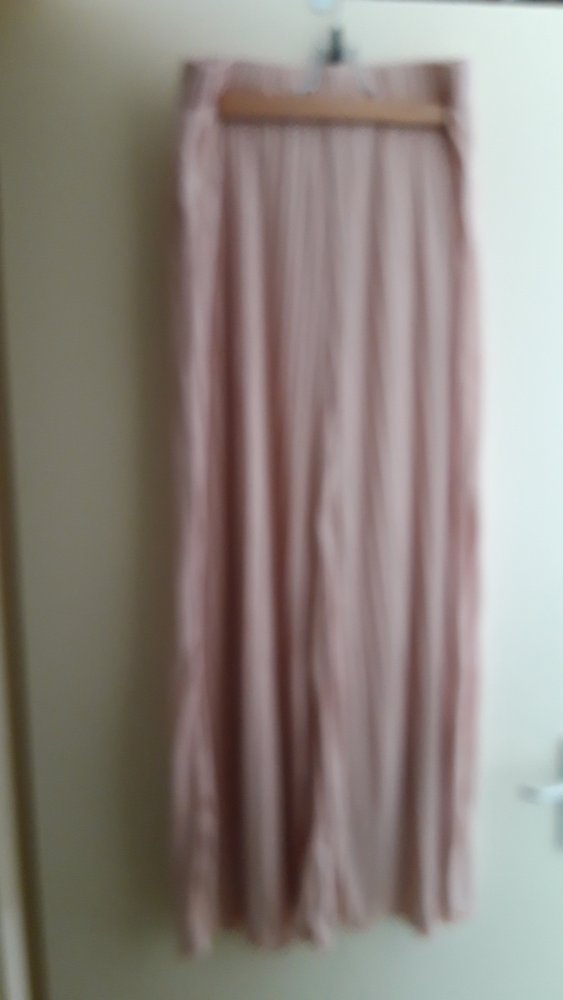 Super weite plisee-Stoffhose