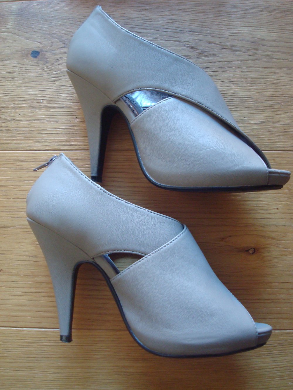 tolle elegante Pumps von Jumelles