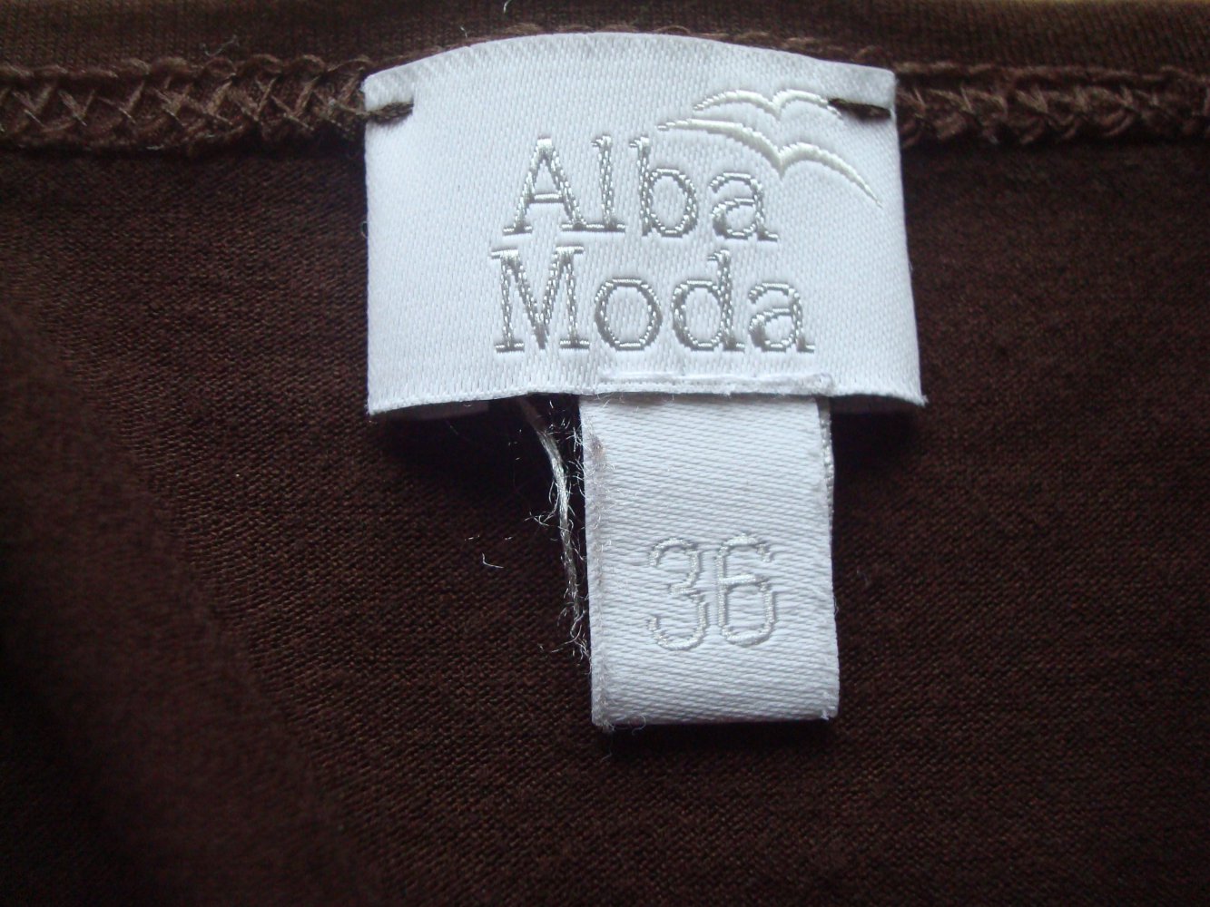 toller Cardigan, Bluse mit Spitze und Samt