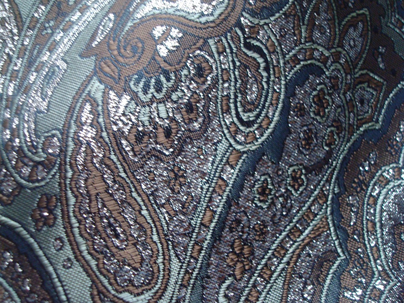 kurzer Rock, Stiftrock mit Paisleymuster