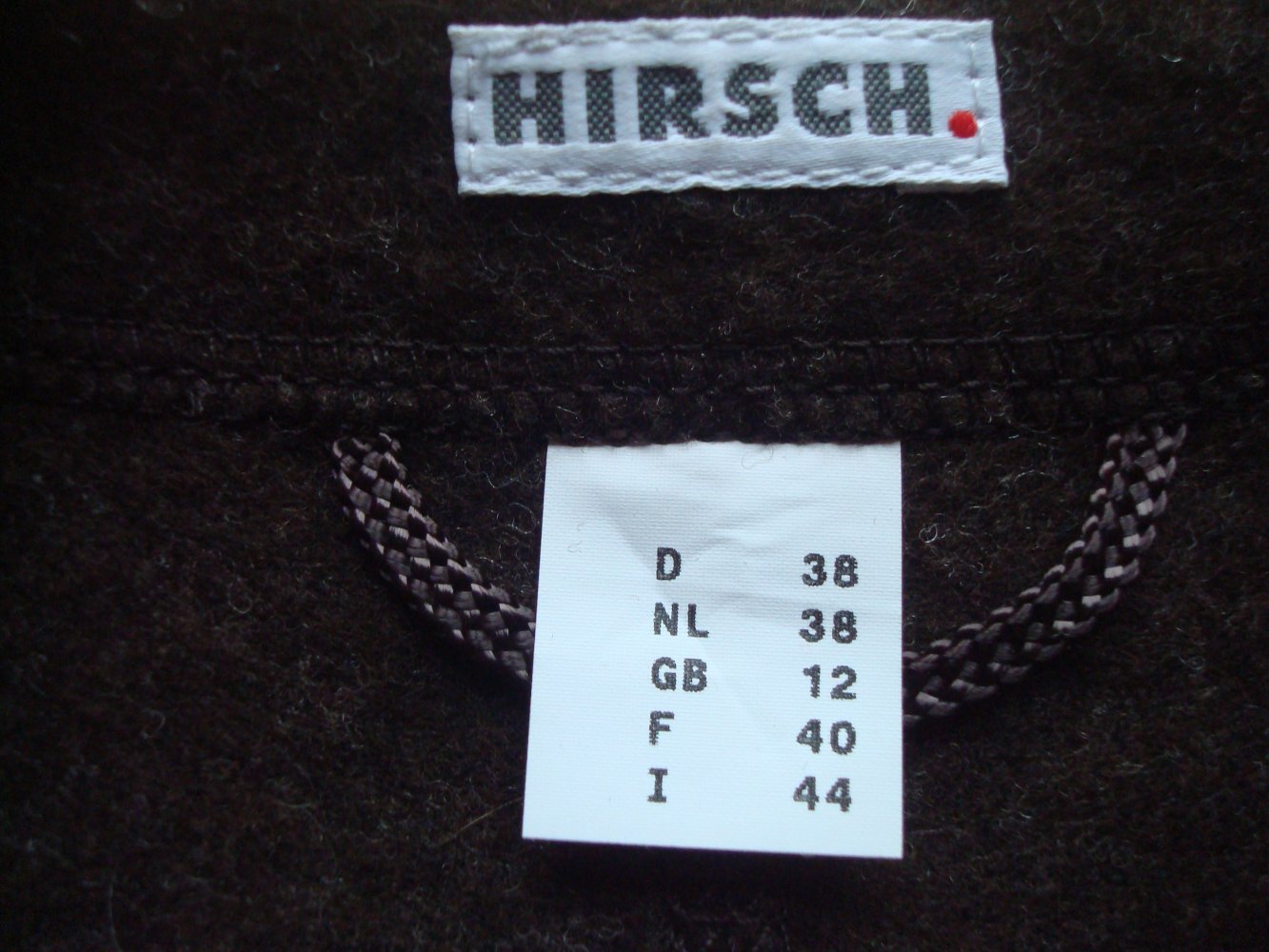 warmes Kostüm, Rock und Blazer aus Wollwalk