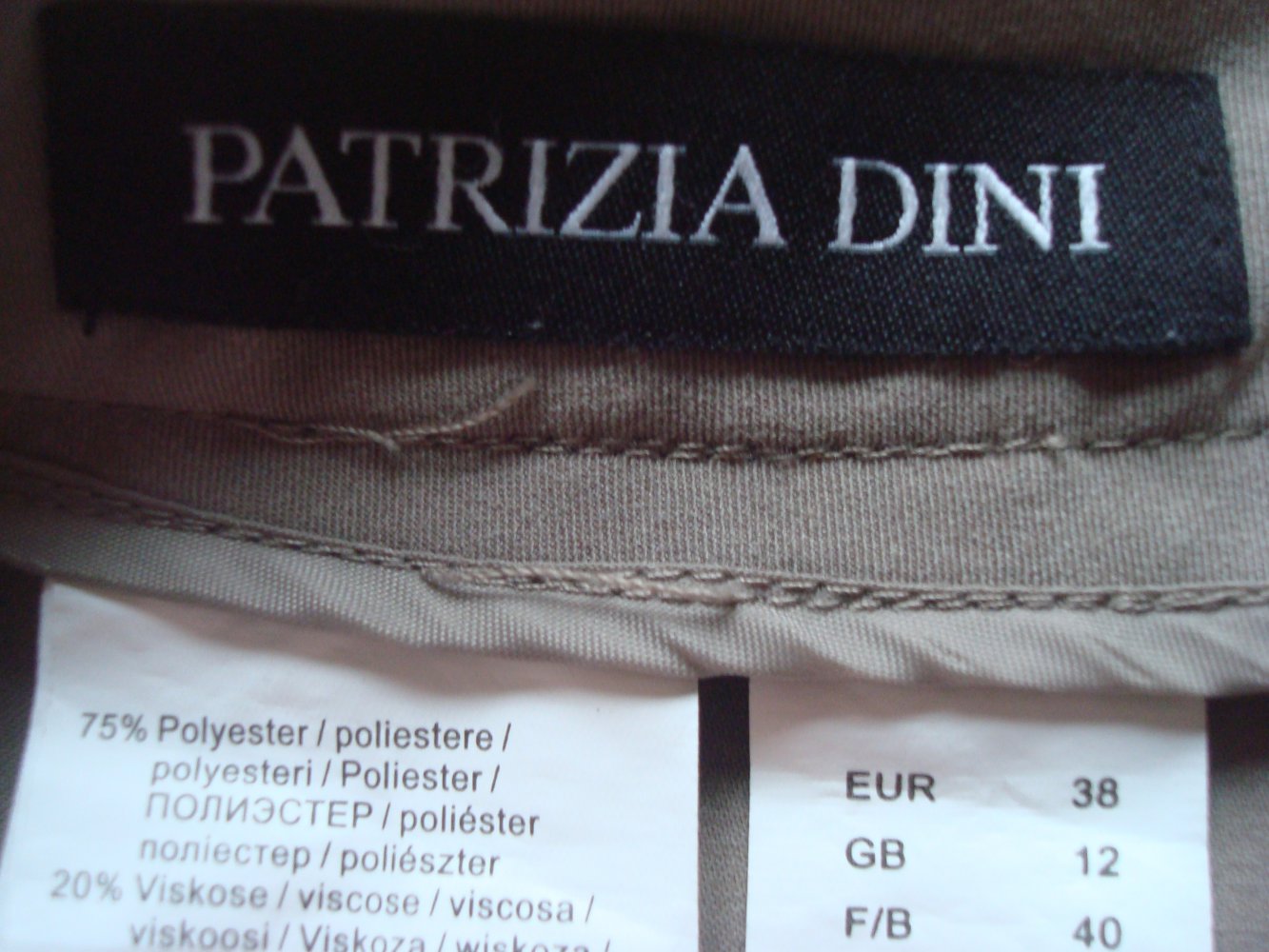 weit geschnittene Hose, Marlenehose