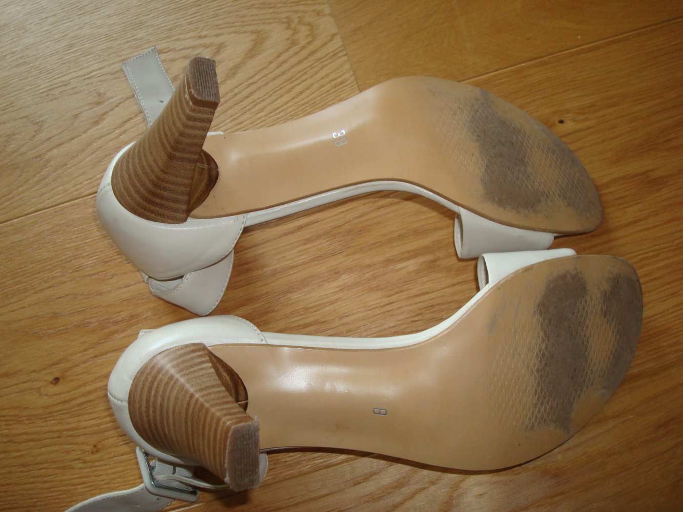 schicke Sandalen, Brautschuhe Top Zustand