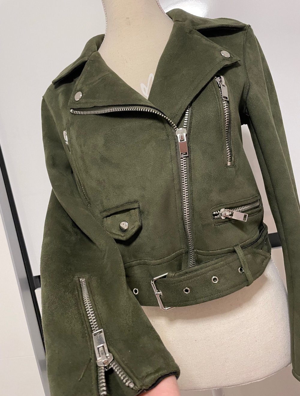 Neu ZARA Jacke Herbst samt velvet dunkelgrün inkl Gürtel