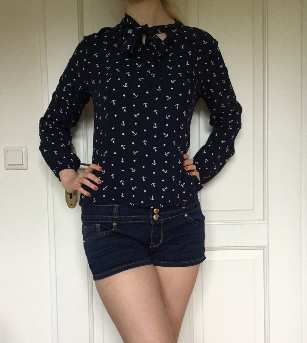Bluse mit Anker- und Sternmuster