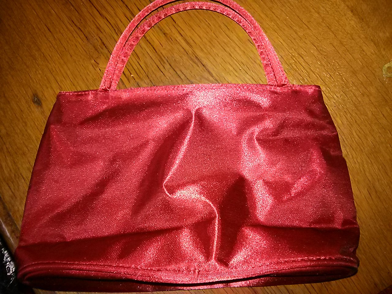Schminktasche- rotes Satin-neu